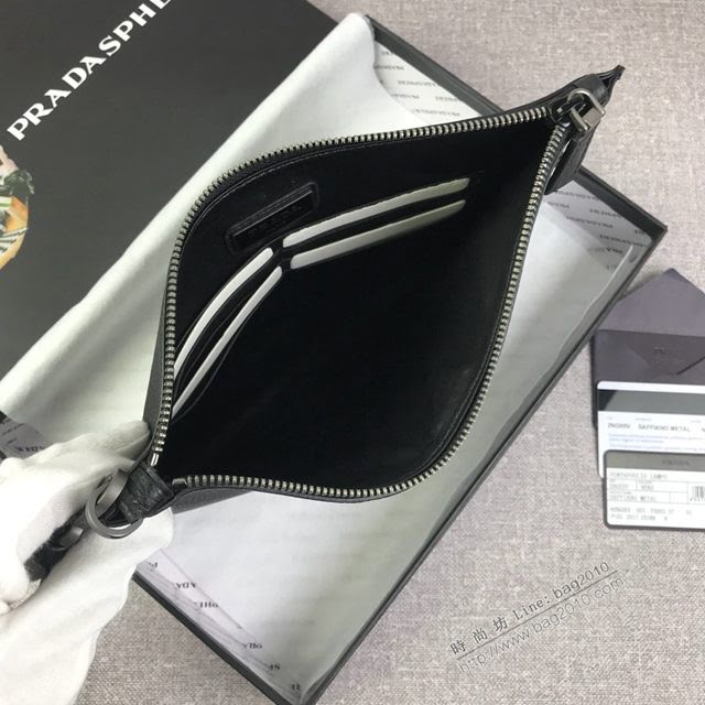 prada手包 普拉達十字紋牛皮手拿包 2NG05V PRADA經典熱賣男士手包  pyd2253
